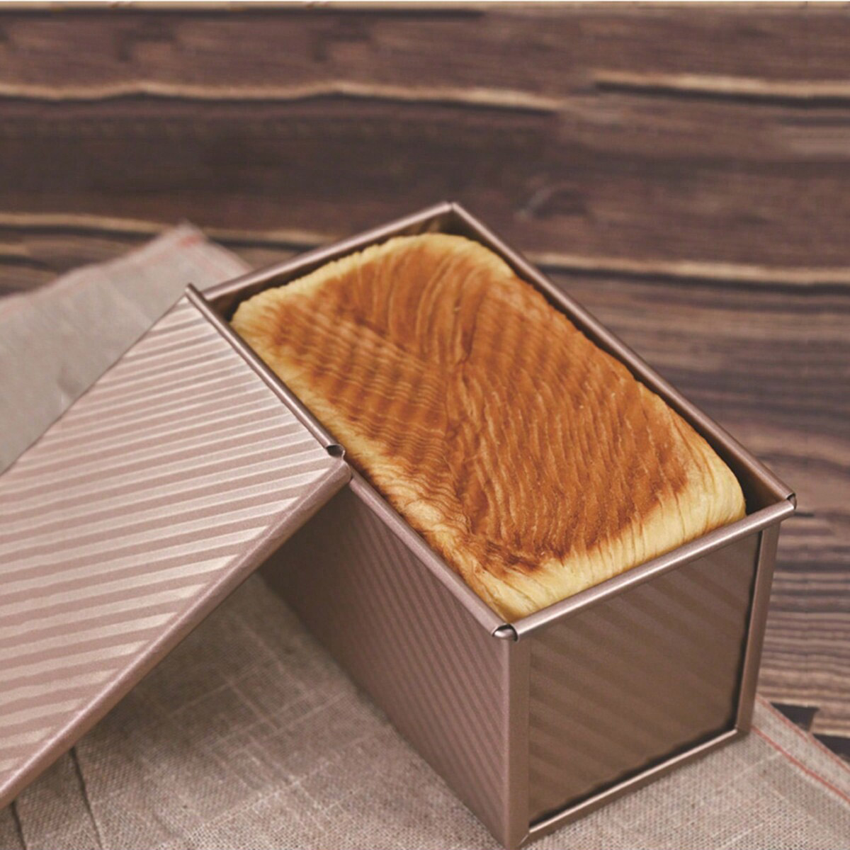 1pc Golden  Loaf Pan with Lid  - Rotary Bakery Oven recensie en prijs